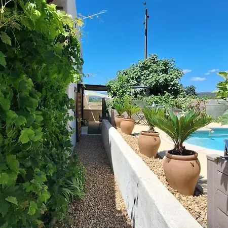Duplex Piscine Climatisation Vendemian